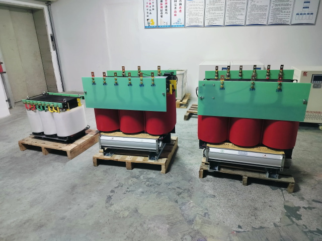 秀山KS11-1000KVA矿用变压器